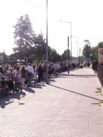 XXIII Piesza Pielgrzymka na Jasną Górę-wyjście - zdjęcie #3 - eOstroleka.pl