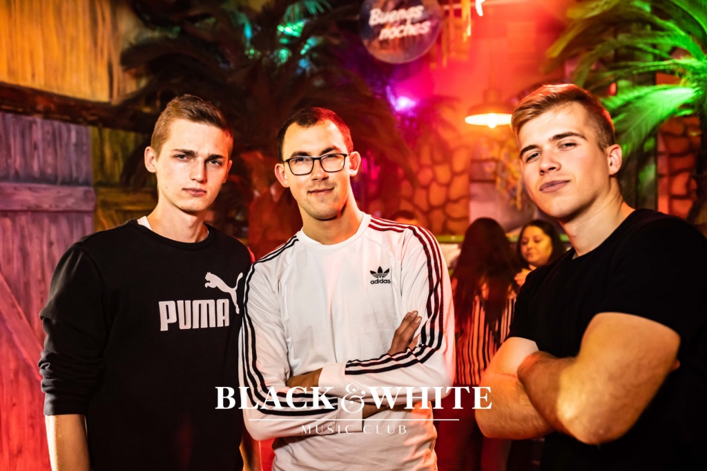 Club Black&White świętował swoje trzecie urodziny [23.10.2021] - zdjęcie #7 - eOstroleka.pl