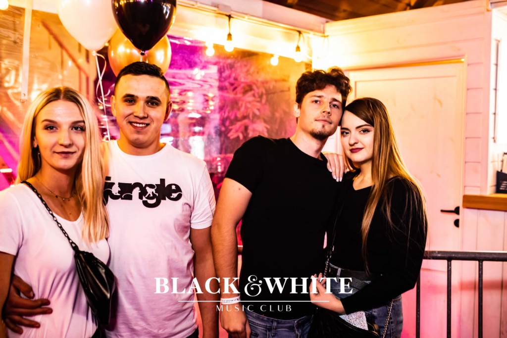 Club Black&White świętował swoje trzecie urodziny [23.10.2021] - zdjęcie #85 - eOstroleka.pl