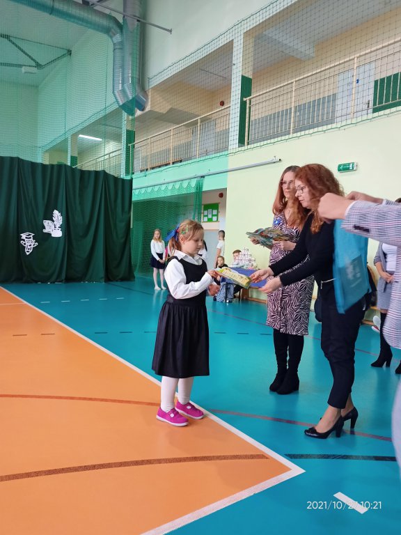 Pasowanie na ucznia w Szkole Podstawowej w Dylewie [27.10.2021] - zdjęcie #10 - eOstroleka.pl