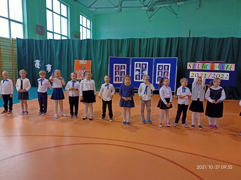Pasowanie na ucznia w Szkole Podstawowej w Dylewie [27.10.2021] - zdjęcie #41 - eOstroleka.pl