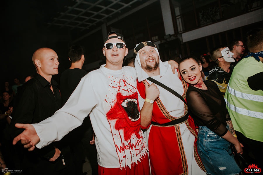 Halloweenowa Domówka Wariatów w Clubie Capitol Sypniewo [30.10.2021] - zdjęcie #42 - eOstroleka.pl