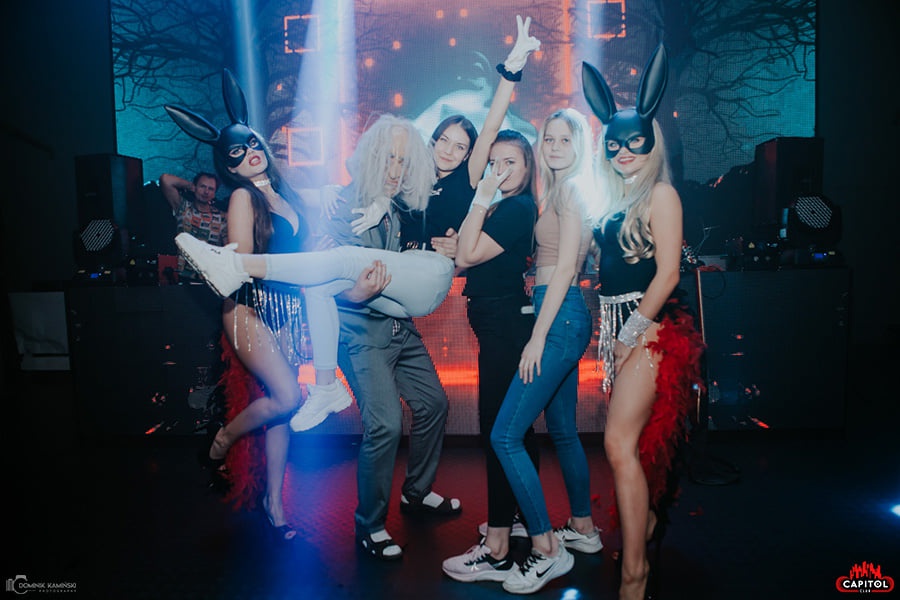 Halloweenowa Domówka Wariatów w Clubie Capitol Sypniewo [30.10.2021] - zdjęcie #69 - eOstroleka.pl
