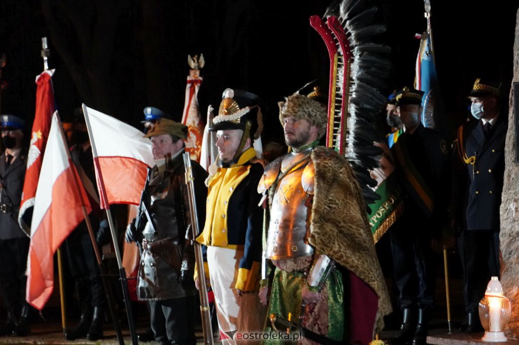 Patriotyczne uroczystości w parafii pw. Św. Franciszka z Asyżu [05.11.2021] - zdjęcie #4 - eOstroleka.pl