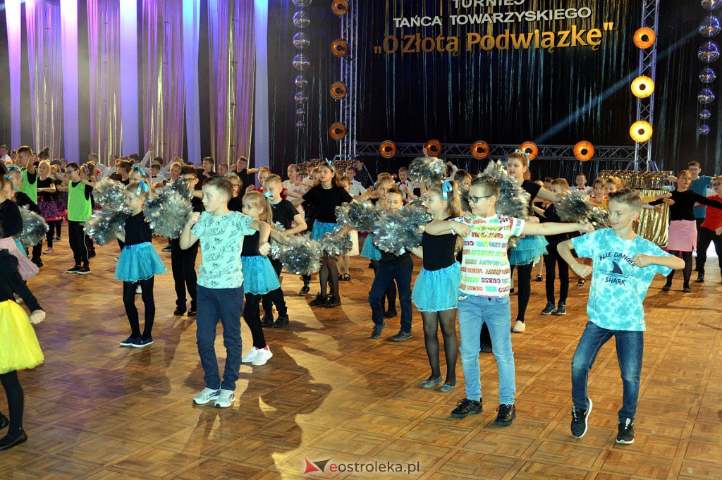 Turniej tańca O złotą podwiązkę [06.11.2021] - zdjęcie #252 - eOstroleka.pl
