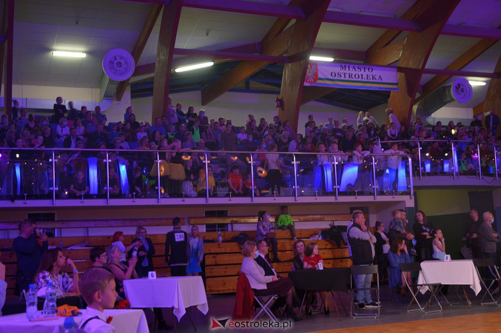 Turniej tańca O złotą podwiązkę [06.11.2021] - zdjęcie #189 - eOstroleka.pl