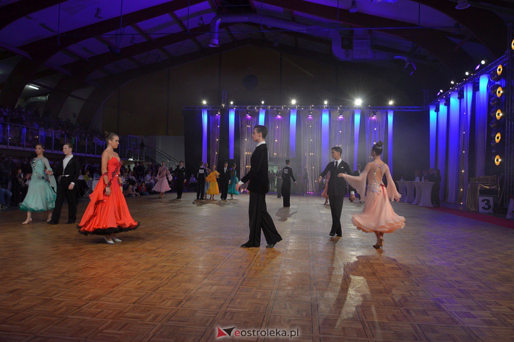 Turniej tańca O złotą podwiązkę [06.11.2021] - zdjęcie #197 - eOstroleka.pl