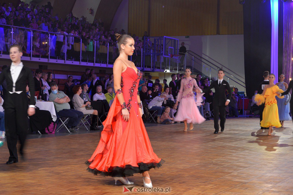 Turniej tańca O złotą podwiązkę [06.11.2021] - zdjęcie #199 - eOstroleka.pl