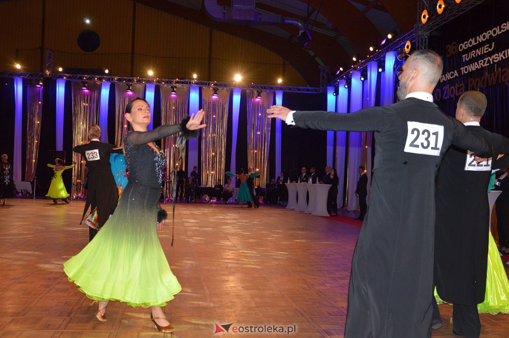 Turniej tańca O złotą podwiązkę [06.11.2021] - zdjęcie #257 - eOstroleka.pl