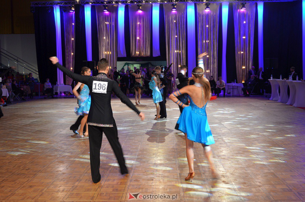Turniej tańca O złotą podwiązkę [06.11.2021] - zdjęcie #183 - eOstroleka.pl