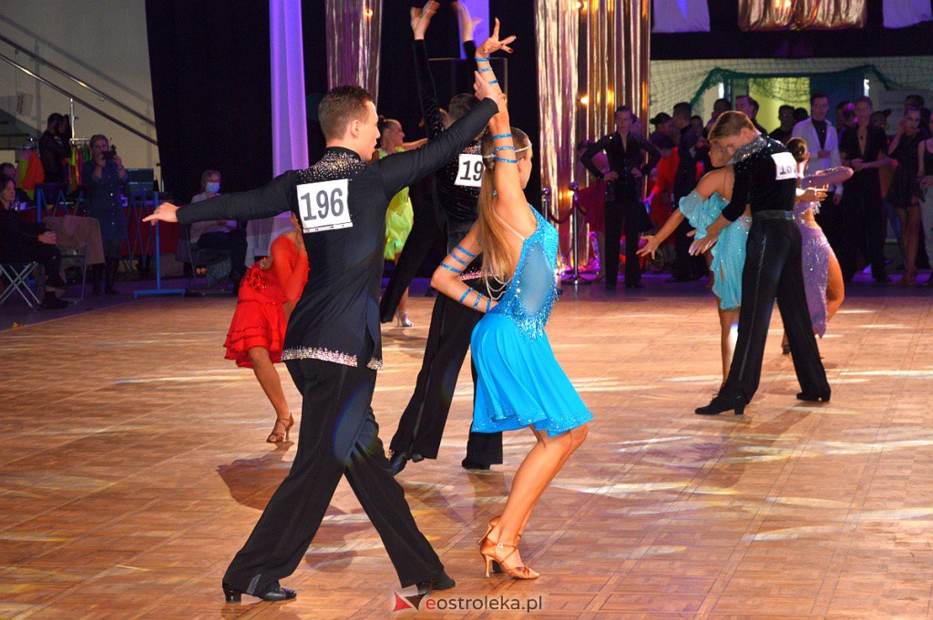 Turniej tańca O złotą podwiązkę [06.11.2021] - zdjęcie #187 - eOstroleka.pl
