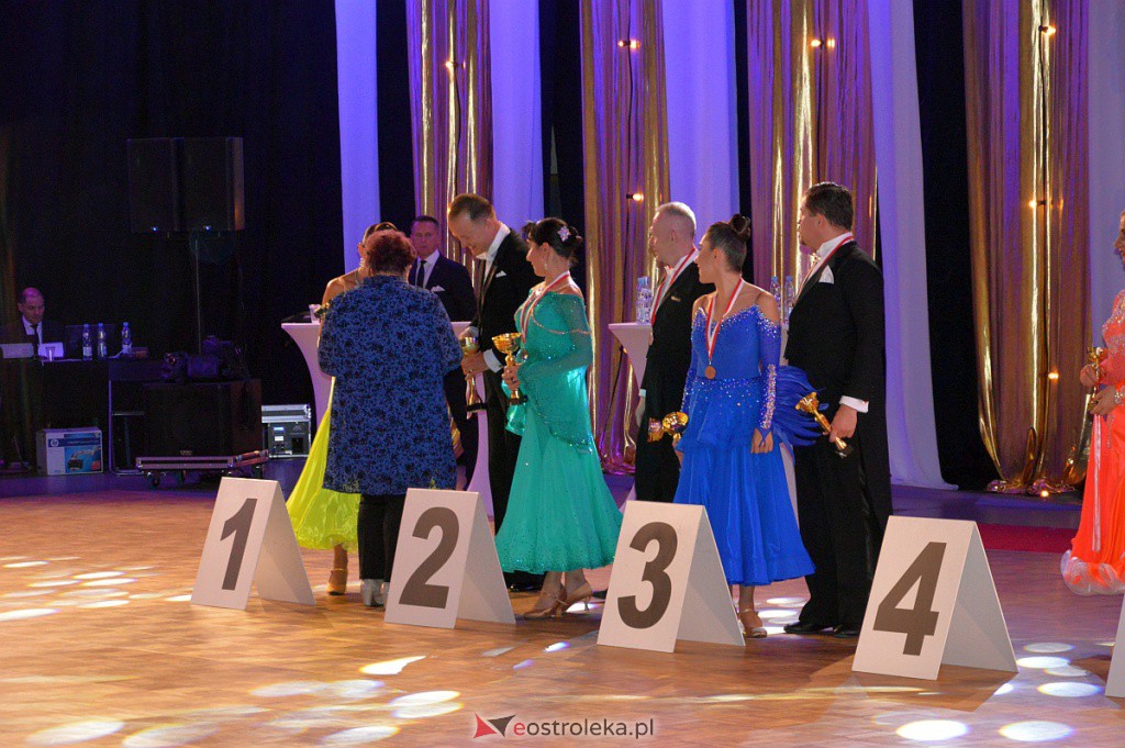 Turniej tańca O złotą podwiązkę [06.11.2021] - zdjęcie #150 - eOstroleka.pl