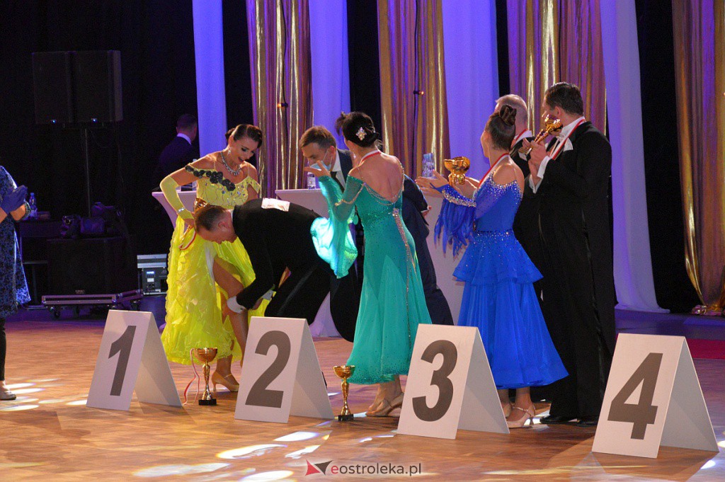 Turniej tańca O złotą podwiązkę [06.11.2021] - zdjęcie #152 - eOstroleka.pl