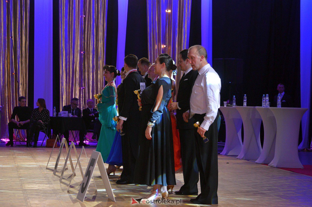 Turniej tańca O złotą podwiązkę [06.11.2021] - zdjęcie #155 - eOstroleka.pl
