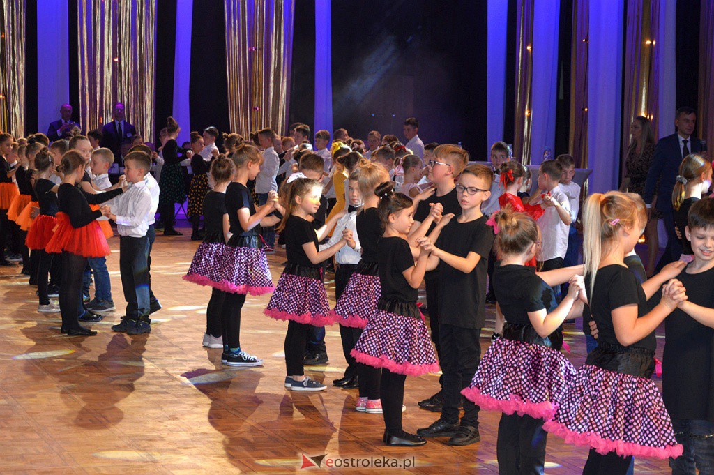 Turniej tańca O złotą podwiązkę [06.11.2021] - zdjęcie #163 - eOstroleka.pl