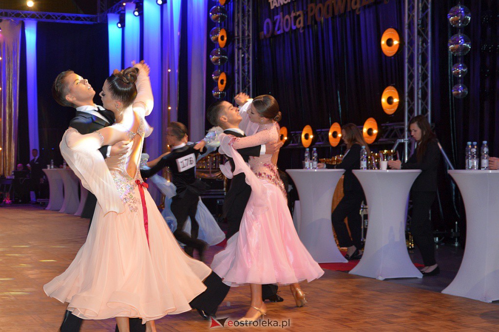 Turniej tańca O złotą podwiązkę [06.11.2021] - zdjęcie #99 - eOstroleka.pl
