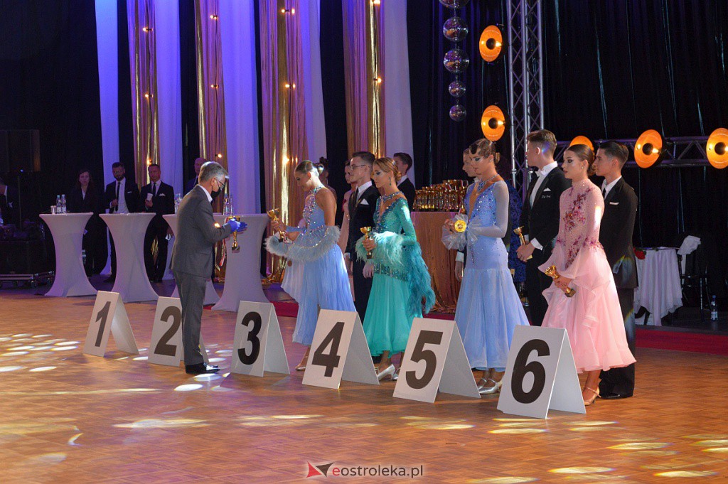 Turniej tańca O złotą podwiązkę [06.11.2021] - zdjęcie #104 - eOstroleka.pl