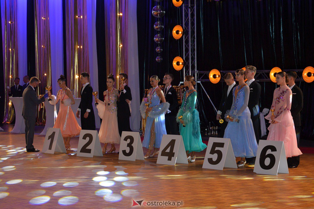 Turniej tańca O złotą podwiązkę [06.11.2021] - zdjęcie #109 - eOstroleka.pl