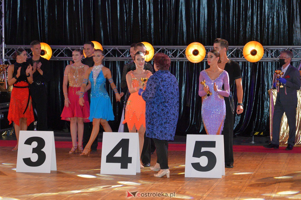 Turniej tańca O złotą podwiązkę [06.11.2021] - zdjęcie #129 - eOstroleka.pl
