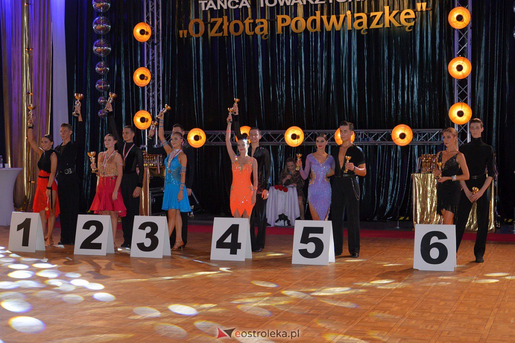 Turniej tańca O złotą podwiązkę [06.11.2021] - zdjęcie #145 - eOstroleka.pl