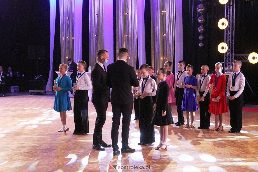 Turniej tańca O złotą podwiązkę [06.11.2021] - zdjęcie #66 - eOstroleka.pl