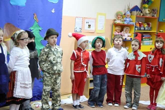 Dzień Babci w przedszkolu nr 8 - zdjęcie #13 - eOstroleka.pl