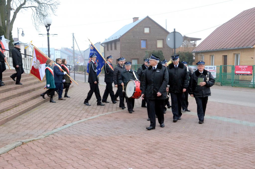 Narodowe Święto Niepodległości w Kadzidle [11.11.2021] - zdjęcie #15 - eOstroleka.pl