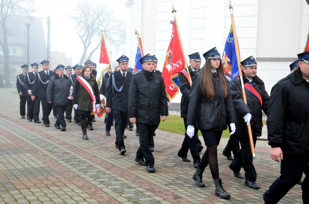 Narodowe Święto Niepodległości w Kadzidle [11.11.2021] - zdjęcie #11 - eOstroleka.pl
