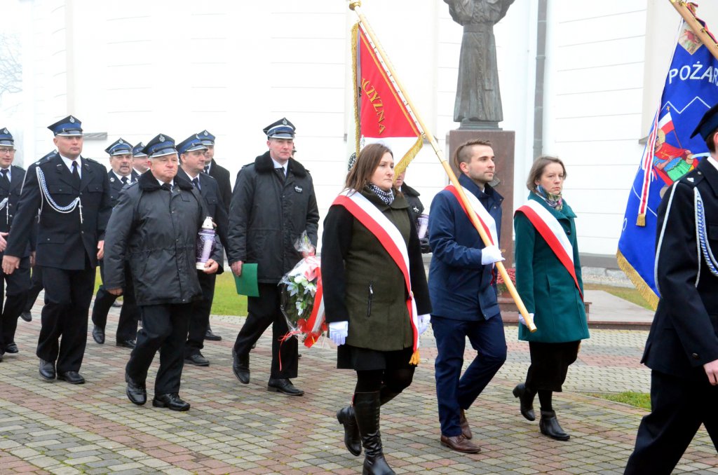 Narodowe Święto Niepodległości w Kadzidle [11.11.2021] - zdjęcie #49 - eOstroleka.pl