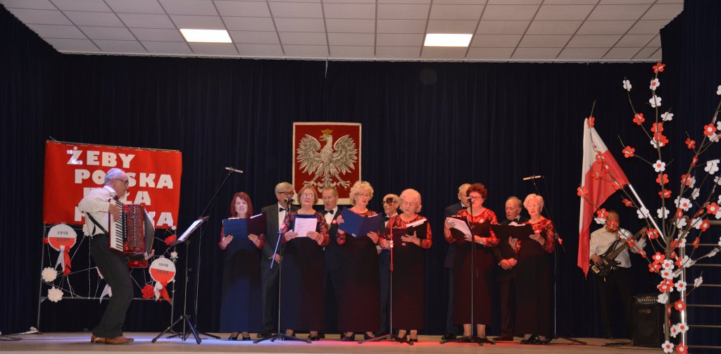 „Kraj z nami! Bóg z nami!”- Obchody Święta Niepodległości w Goworowie - zdjęcie #9 - eOstroleka.pl