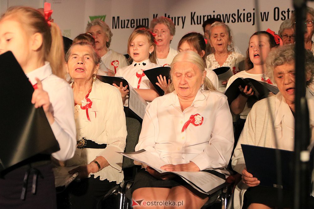 Koncert „Niepodległość znaczy Wolność” w ostrołęckim muzeum [17.11.2021] - zdjęcie #4 - eOstroleka.pl