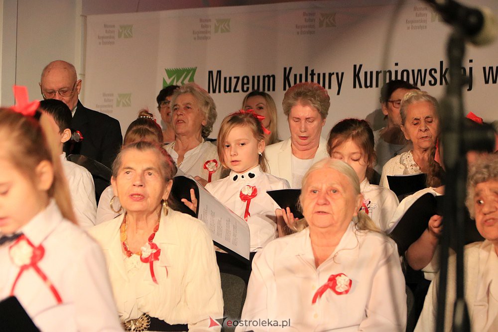 Koncert „Niepodległość znaczy Wolność” w ostrołęckim muzeum [17.11.2021] - zdjęcie #21 - eOstroleka.pl