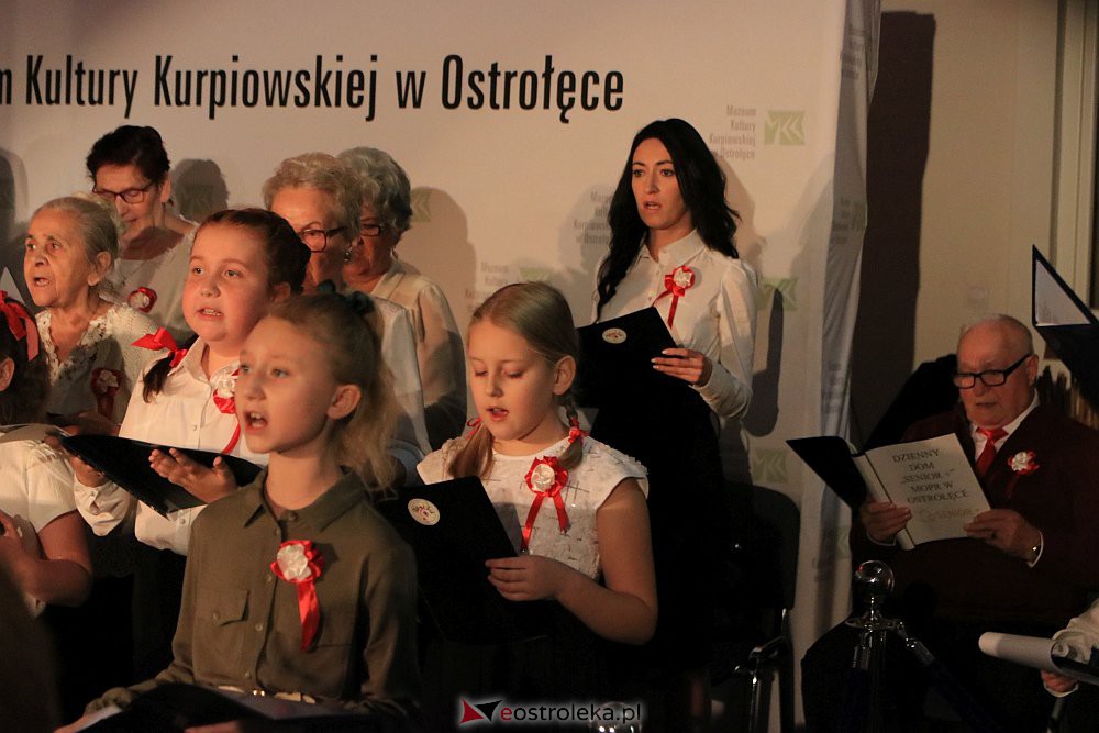 Koncert „Niepodległość znaczy Wolność” w ostrołęckim muzeum [17.11.2021] - zdjęcie #31 - eOstroleka.pl