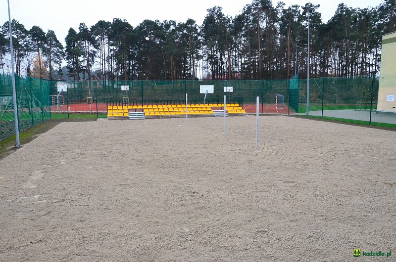 W Kadzidle powstało boisko do siatkówki plażowej [18.11.2021] - zdjęcie #23 - eOstroleka.pl