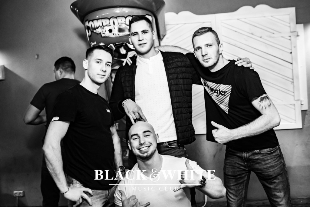Topky w Clubie Black&White [05.11.2021] - zdjęcie #8 - eOstroleka.pl