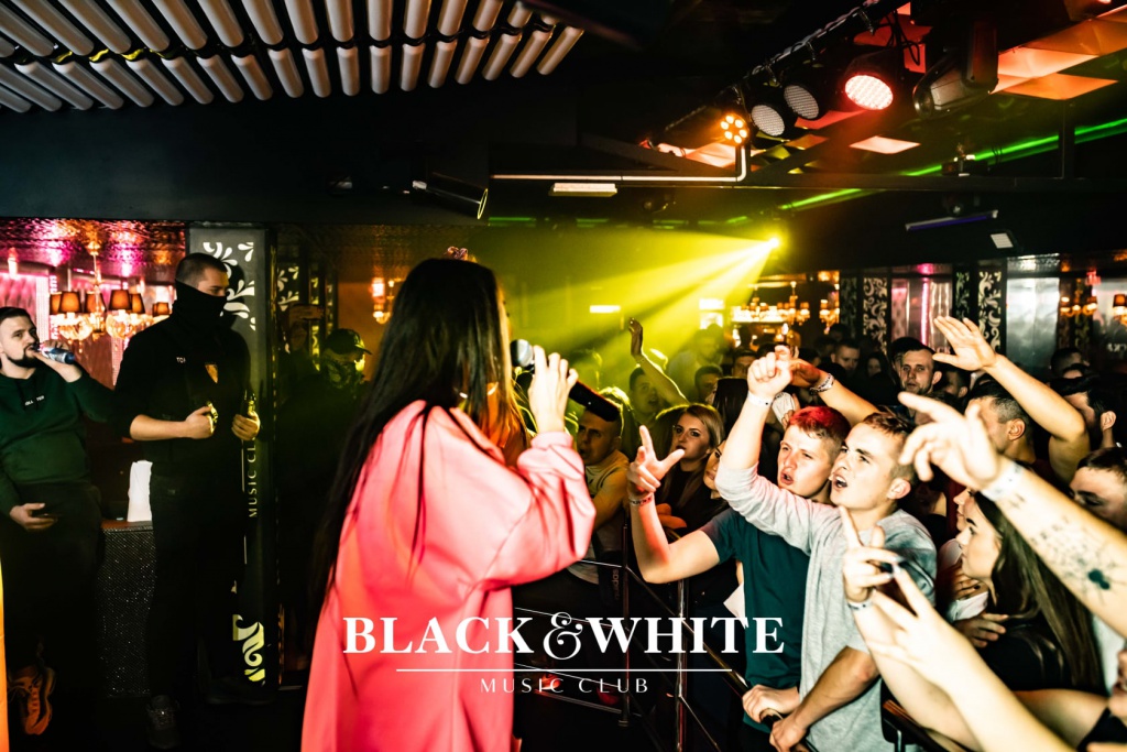 Topky w Clubie Black&White [05.11.2021] - zdjęcie #66 - eOstroleka.pl