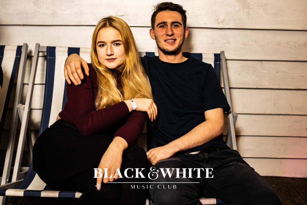 Topky w Clubie Black&White [05.11.2021] - zdjęcie #17 - eOstroleka.pl