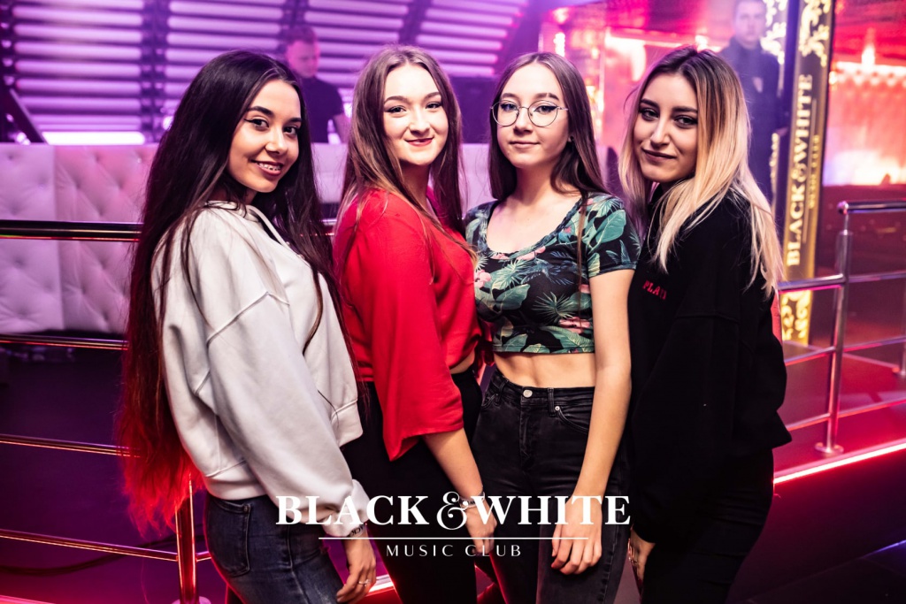 Topky w Clubie Black&White [05.11.2021] - zdjęcie #14 - eOstroleka.pl