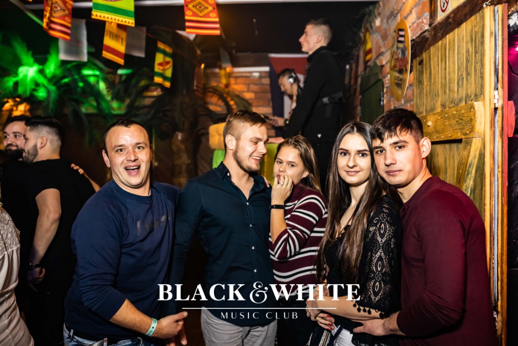 Kobiety rządzą światem Black&White [06.11.2021] - zdjęcie #14 - eOstroleka.pl