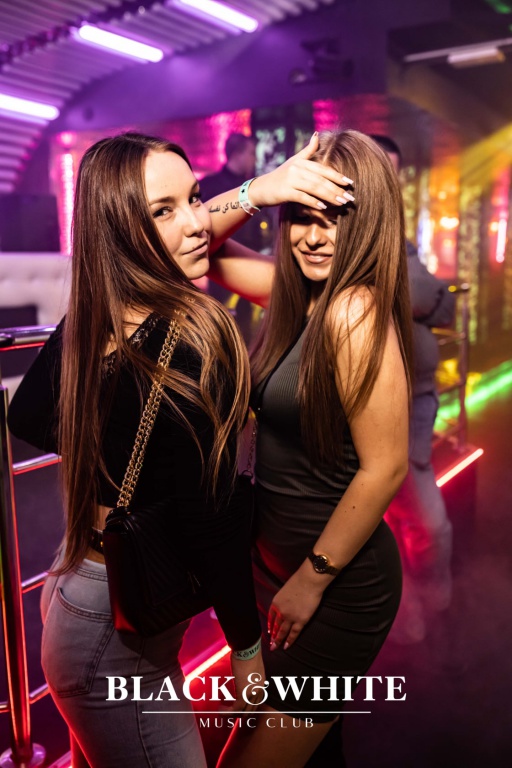 Kobiety rządzą światem Black&White [06.11.2021] - zdjęcie #1 - eOstroleka.pl