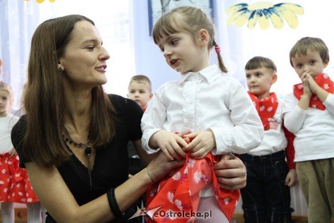 Dzień Babci. Przedszkole nr 1(25-01-2011) - zdjęcie #11 - eOstroleka.pl