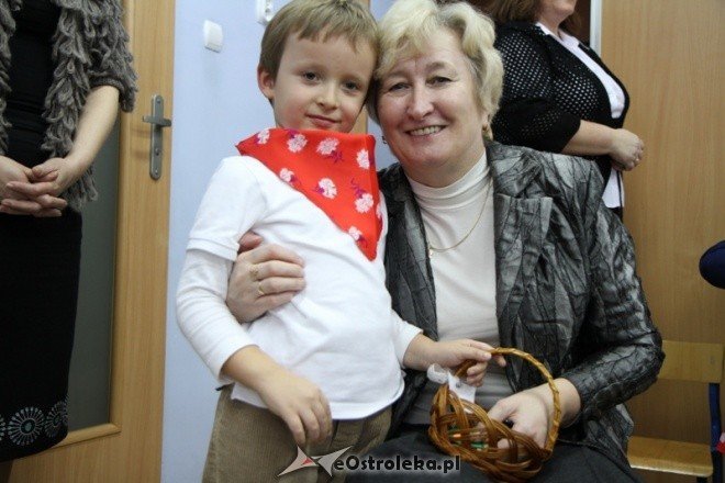 Dzień Babci. Przedszkole nr 1(25-01-2011) - zdjęcie #36 - eOstroleka.pl