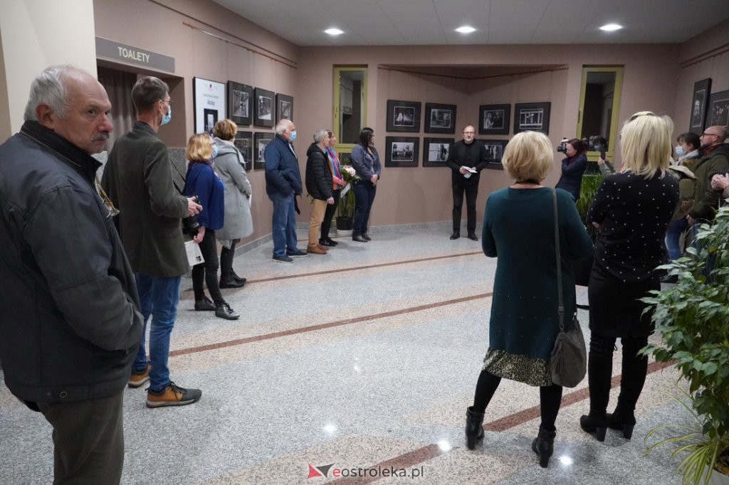 AKSLOP - wystawa fotografii Sylwii Ejsymont 18.11.2021] - zdjęcie #13 - eOstroleka.pl