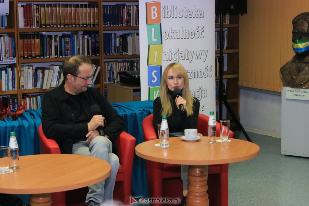 Robert Górski i Monika Sobień-Górska w Ostrołęce [18.11.2021] - zdjęcie #21 - eOstroleka.pl