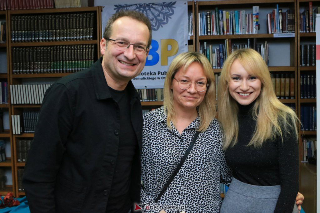 Robert Górski i Monika Sobień-Górska w Ostrołęce [18.11.2021] - zdjęcie #13 - eOstroleka.pl
