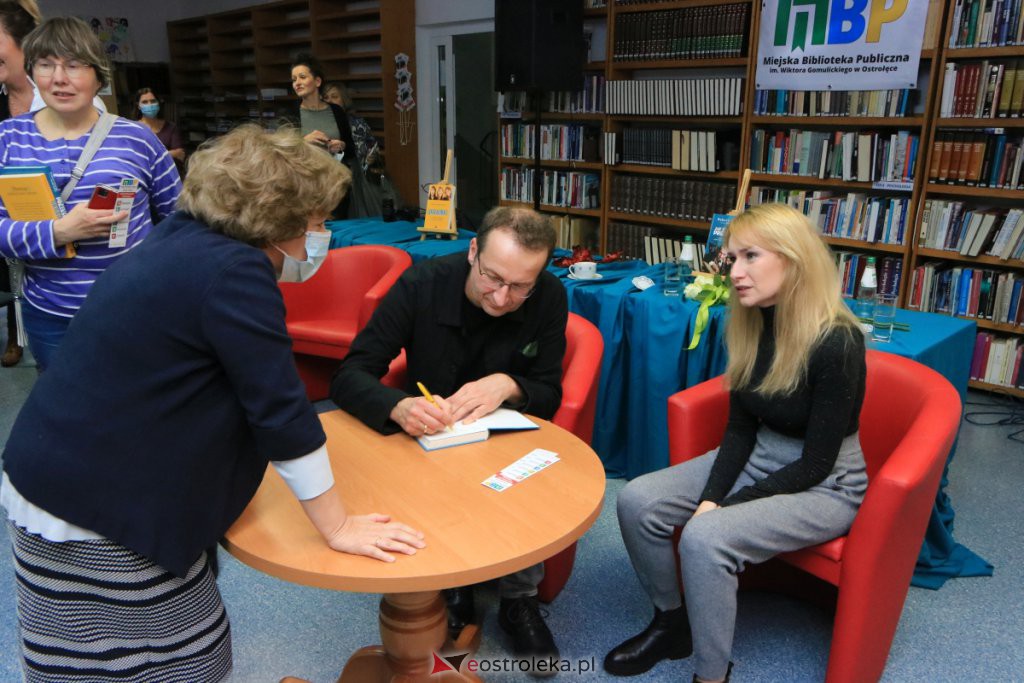 Robert Górski i Monika Sobień-Górska w Ostrołęce [18.11.2021] - zdjęcie #1 - eOstroleka.pl
