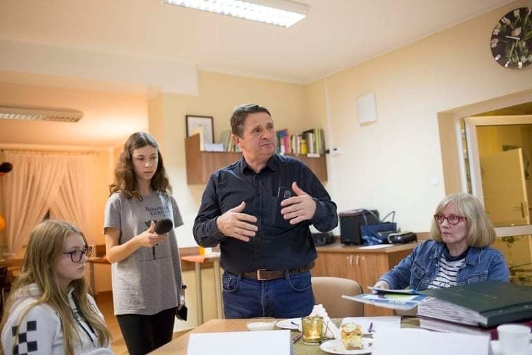 Projekt „Tu jestem, gdzie byłem…” w Czarnowcu [19.11.2021] - zdjęcie #18 - eOstroleka.pl