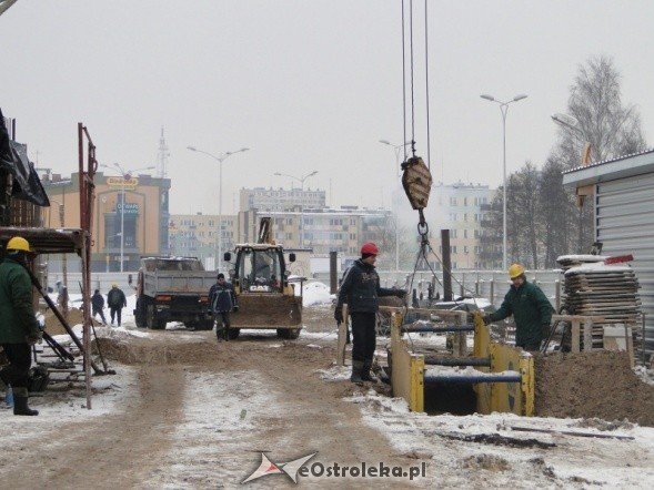 Plac  budowy nowej komendy (26-01-2011) - zdjęcie #9 - eOstroleka.pl