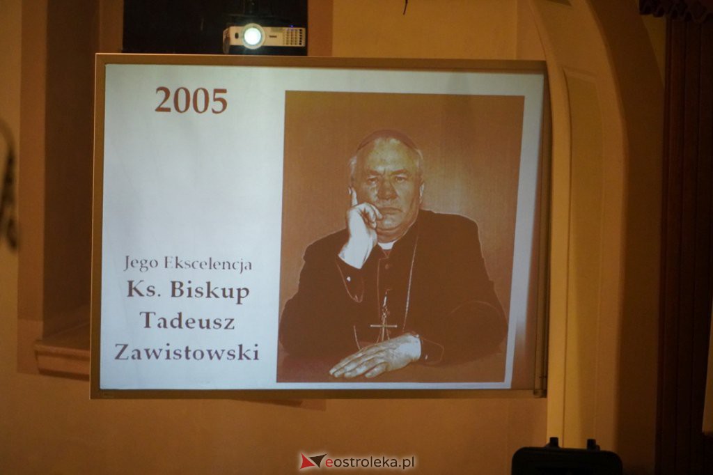 Czesław Lang odebrał w Ostrołęce wyróżnienie Narodowi i Ojczyźnie [ZDJĘCIA] - zdjęcie #15 - eOstroleka.pl