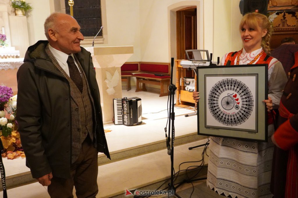 Czesław Lang odebrał w Ostrołęce wyróżnienie Narodowi i Ojczyźnie [ZDJĘCIA] - zdjęcie #6 - eOstroleka.pl